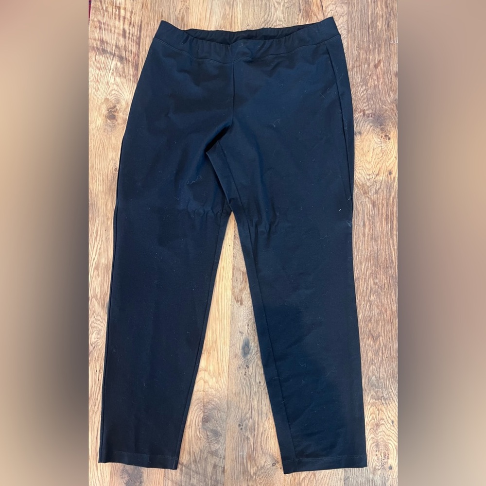 Eileen Fisher Washable Crepe Black Pants - Picture 3 of 6